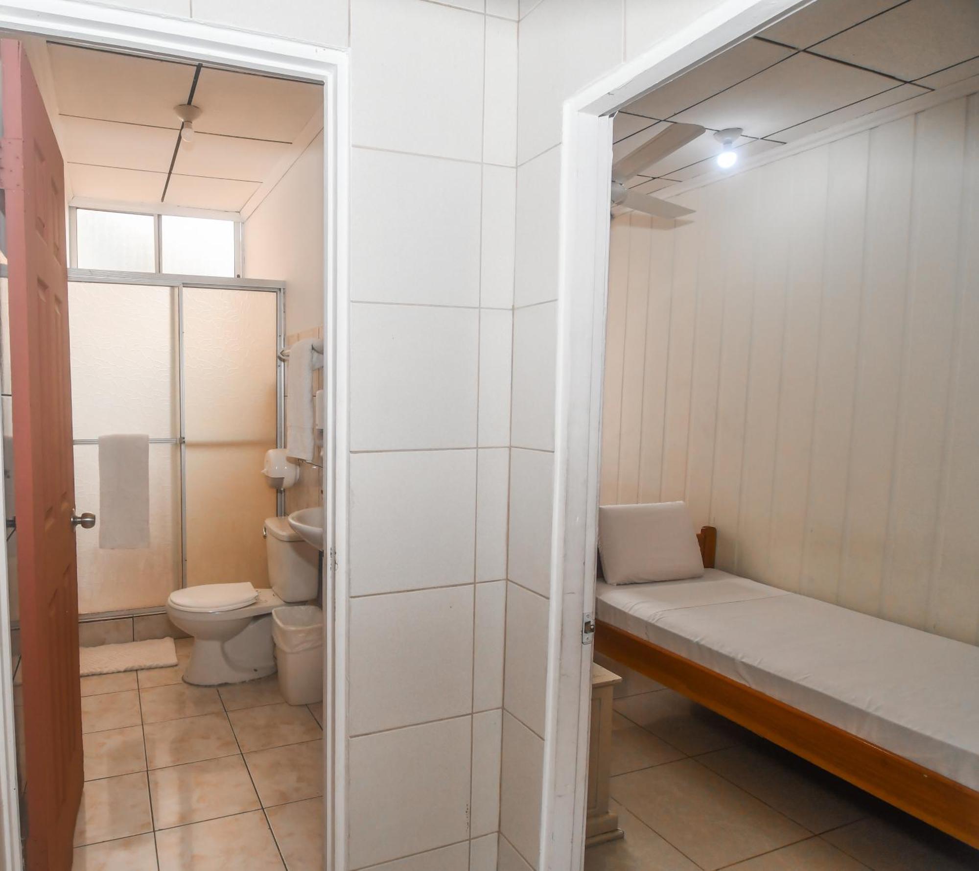 Hotel Aldea Chorotega Пунтаренас Экстерьер фото